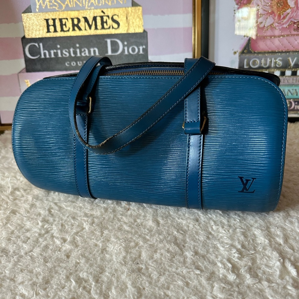 Louis Vuitton Toledo Blue Epi Leather Soufflot Bag